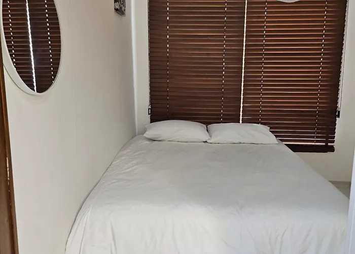 Ssunny Arirang-myeongdon Station Subway,성신여대역walk,창경궁, Quiet&cozy Apartment *
