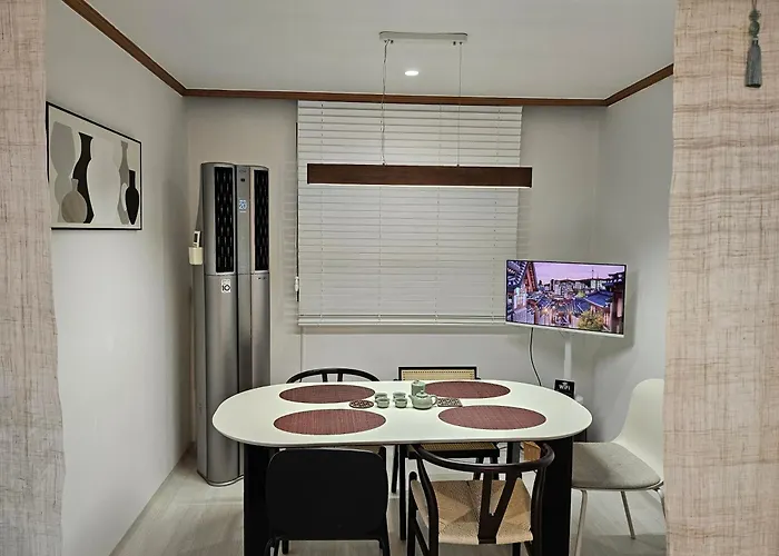Ssunny Arirang-myeongdon Station Subway,성신여대역walk,창경궁, Quiet&cozy Apartment Seoul